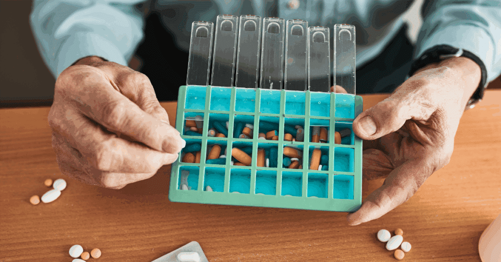 What Is a Pill Dispenser? Automatic vs Manual Options